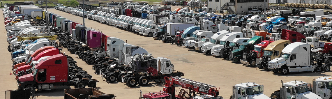 2018 Kenworth T880 in Tim Jordan's Truck Parts, Inc., Crandall, Texas